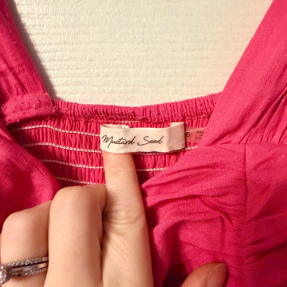 Mustard Seed pink romper with ruched top and pockets, size small. - Picture 7 of 7